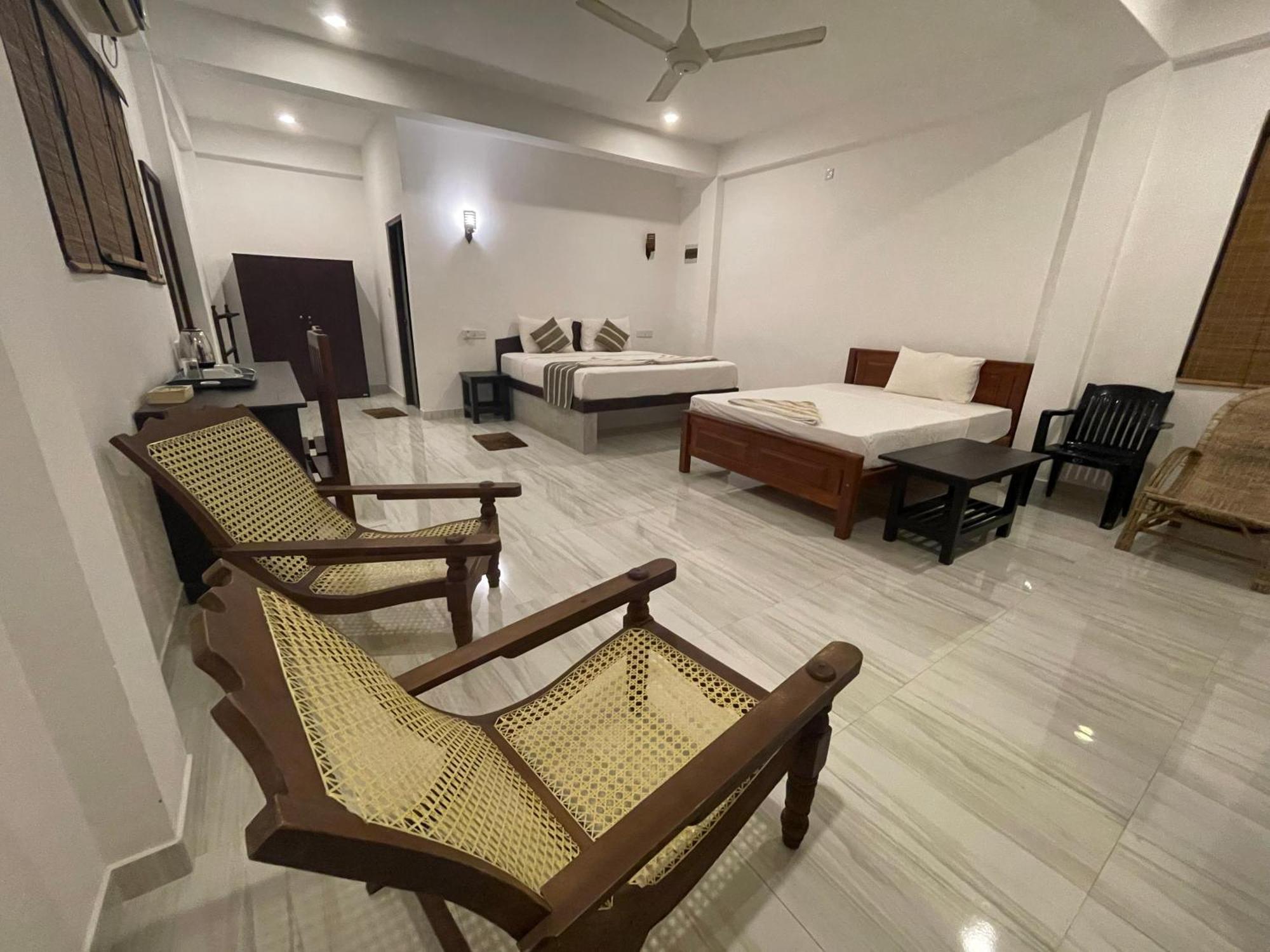 Ashansa Lagoon Resort Tangalle Dış mekan fotoğraf