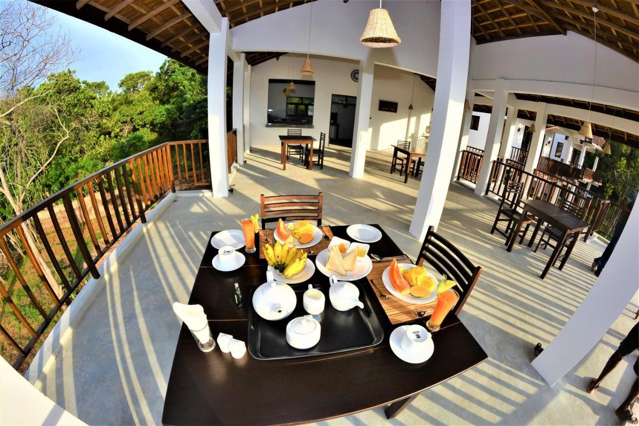 Ashansa Lagoon Resort Tangalle Dış mekan fotoğraf
